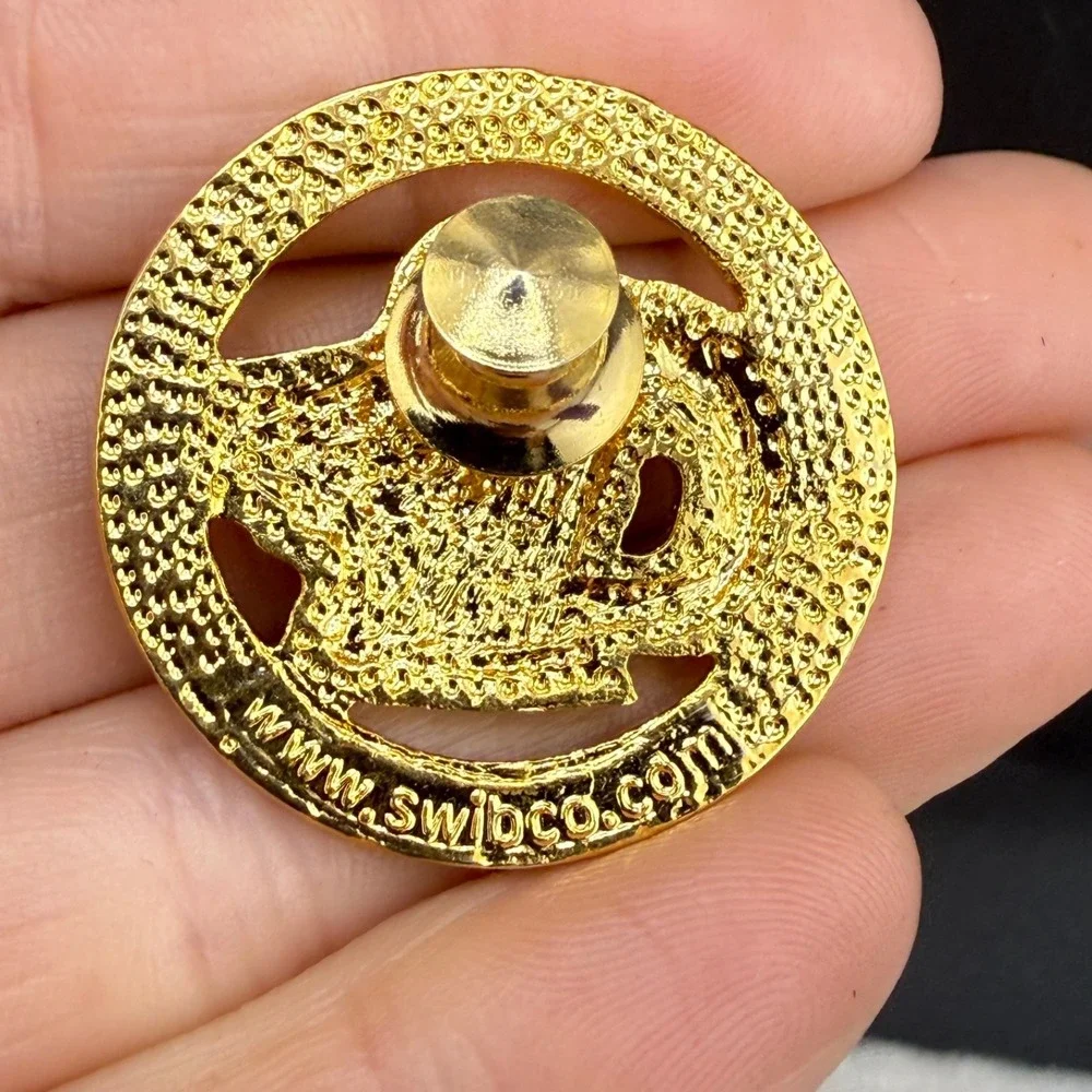 Vintage Hunting Brooch Gold Tone SCI-XXXII Honoring Our Hunting Heritage